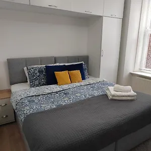 Excellent In Apartment